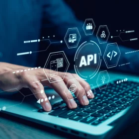 Illustration d’une automatisation de processus métier connectant plusieurs outils numériques