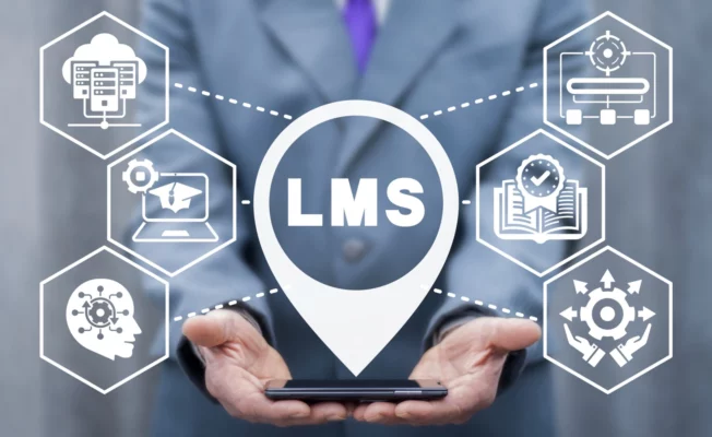 Illustration d’un LMS connecté à plusieurs outils et services numériques